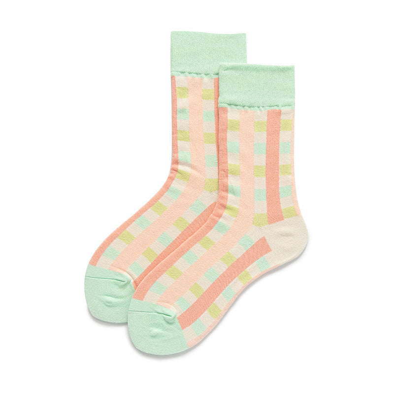 Women's Fashion Preppy Style Striped Mid-calf Length Socks - xmaker.ai