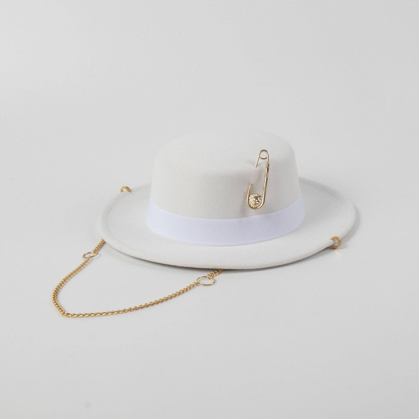 Women's  Felt Cap Pin Chain Decoration Flat Top Hat - Xmaker