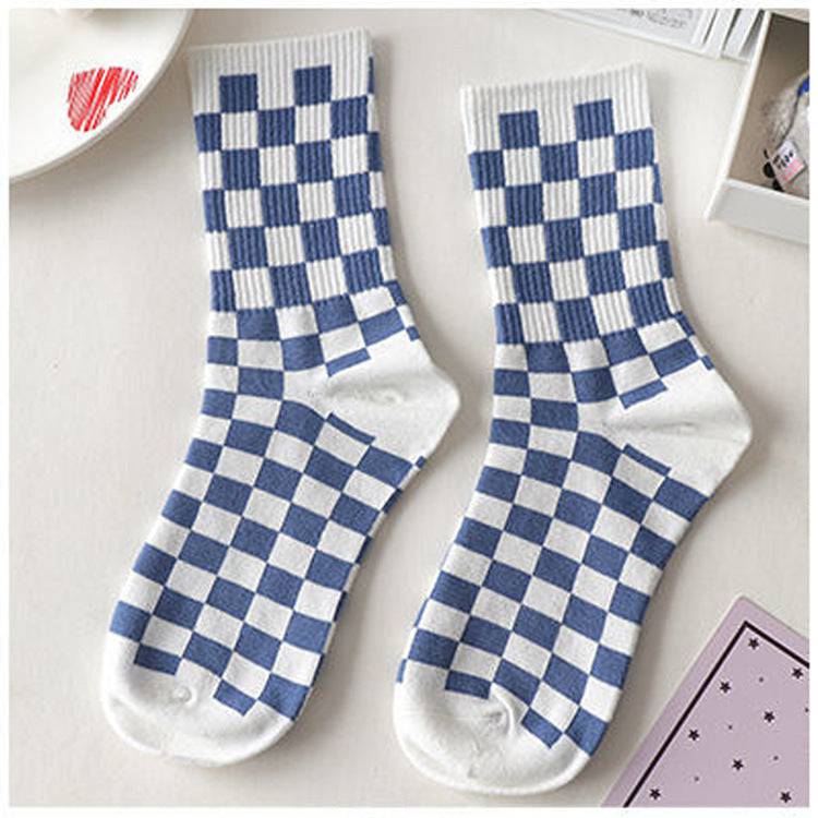 Women's Cute Cartoon Bear Thin Mid-calf Length Socks - Xmaker